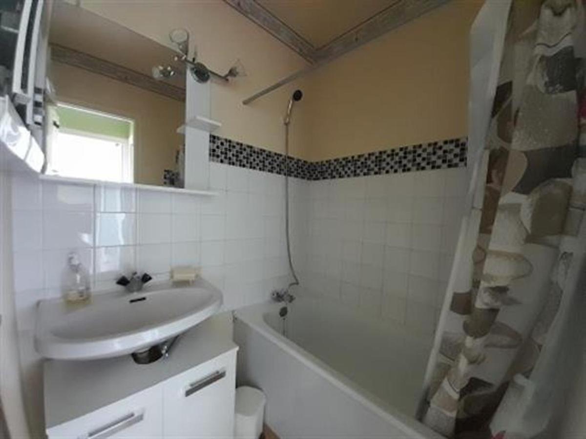 Appartement Plage Direct, 1 Chambre, 4 Couchages, Non-Fumeur - Fr-1-324A-23 Сент-Илер-де-Рье Экстерьер фото