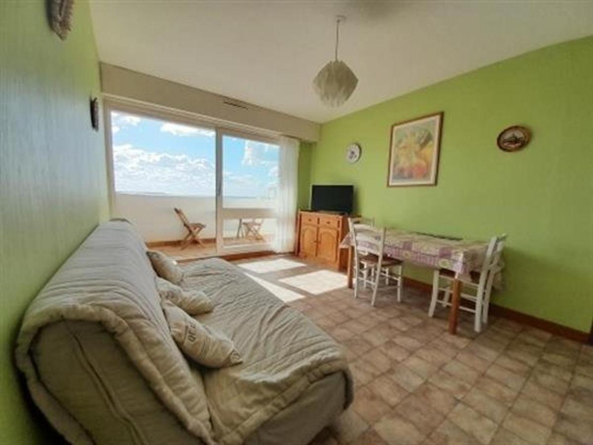 Appartement Plage Direct, 1 Chambre, 4 Couchages, Non-Fumeur - Fr-1-324A-23 Сент-Илер-де-Рье Экстерьер фото